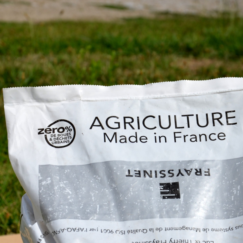 Engrais bio professionnel pour potager 25 kg. Guanor Super pro 7-6-8